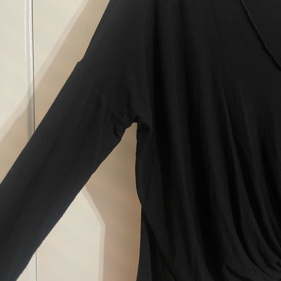 Double Zero Brand Size S Black Crisscross Long Sleeve V-neck Ladies Blouse - Picture 4 of 6